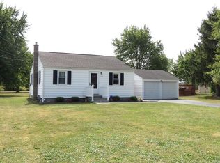 4736 Meyer Rd, North Tonawanda, NY 14120