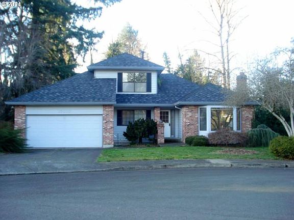 2nd image of 15010 SE Hickory Ct