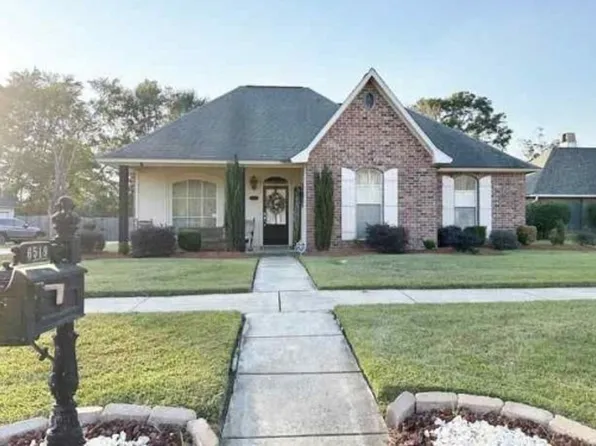 6519 Summerlin Dr, Zachary, LA 70791
