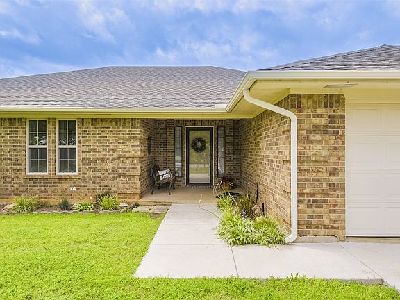 2nd image of 257 Spring Brook Dr