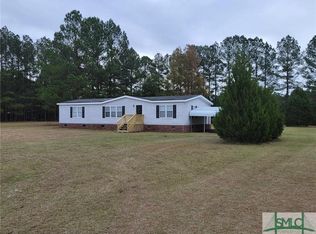 9 Still Quarters Rd, Ellabell, GA 31308