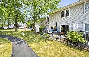 2nd image of 435 Wright Ct