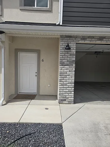 3152 W 1625 N #6 Photo 1
