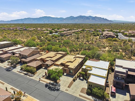 3rd image of 11532 N Moon Ranch Pl