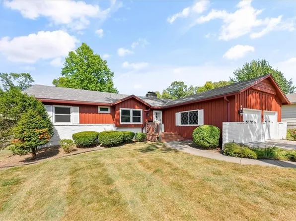 6200 W 85th Ter, Overland Park, KS 66207