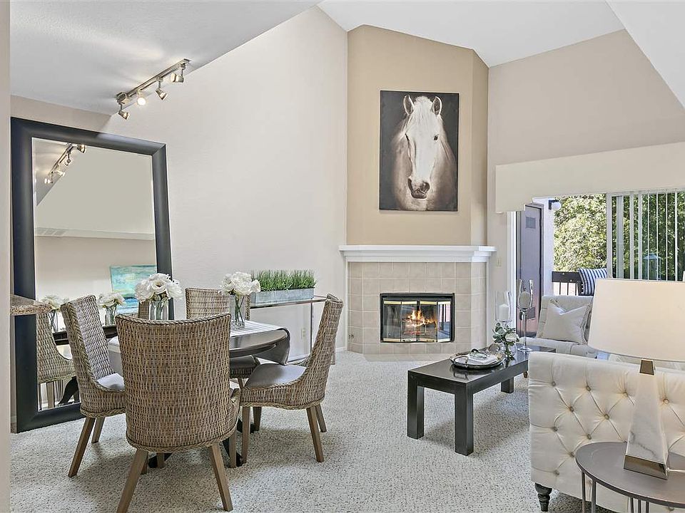 1st image of 429 N Villa Way