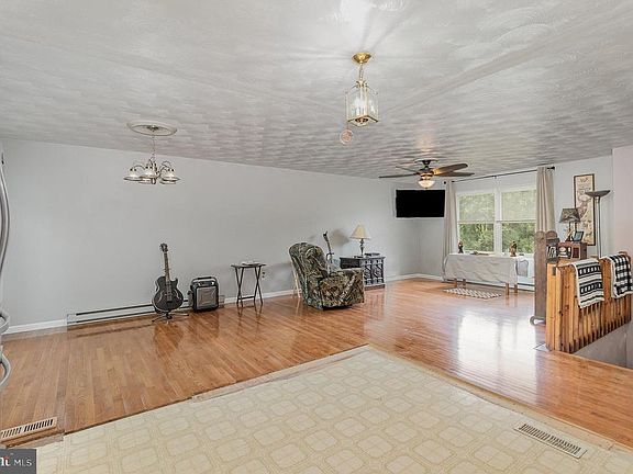 5th image of 2255 Ritner Hwy