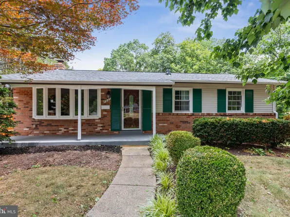 7521 Forrester Ln, Manassas, VA 20109