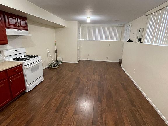 2nd image of 381 Bartlett Ave #1