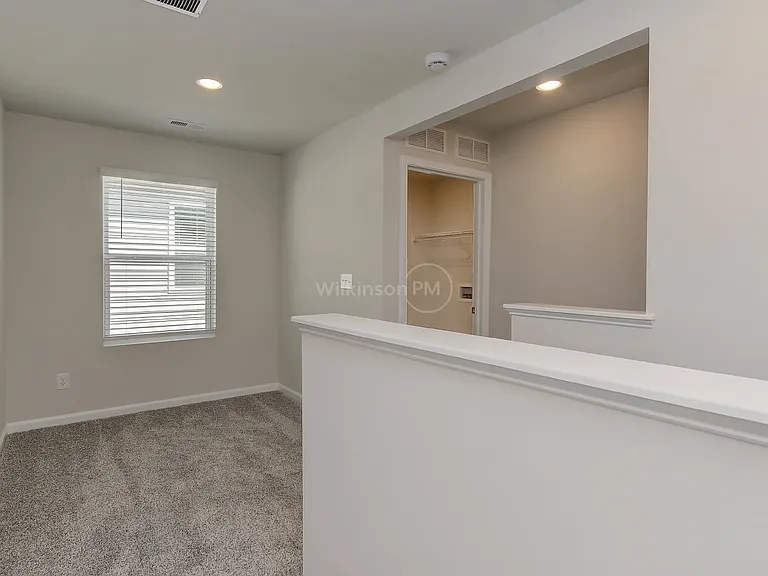 1152 Harland St — Photo 16
