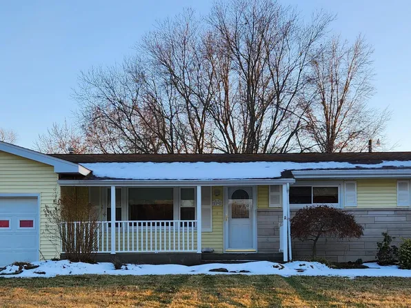 19 Lynwood Dr, Washington, IN 47501