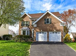 46814 Snow Hill Way, Sterling, VA 20165