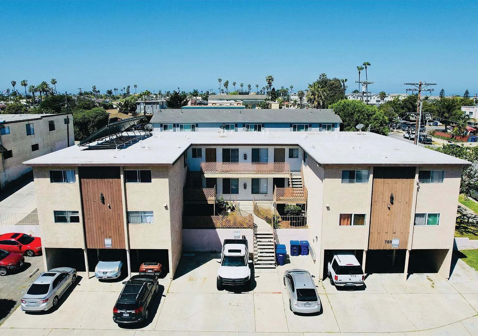 Calla Ave Apartments — Photo 3
