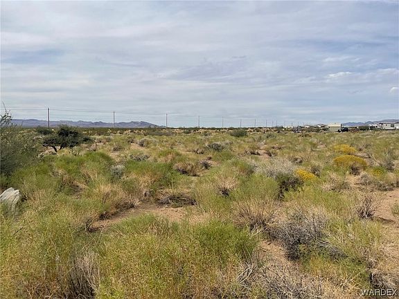 2nd image of 8 W Burro Drive