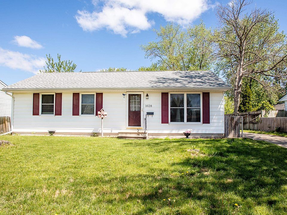 1st image of 1628 Cherry Hills Dr