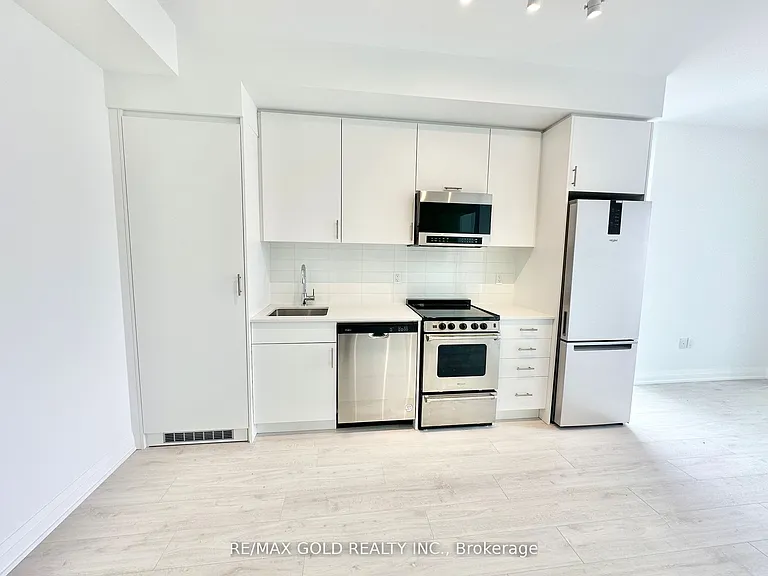 412 Silver Maple Rd #515 — Photo 15