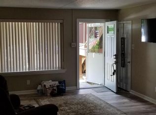 5200 Hilltop Dr APT B1, Brookhaven, PA 19015