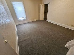 2517 W Garfield Ave, Milwaukee, WI 53205