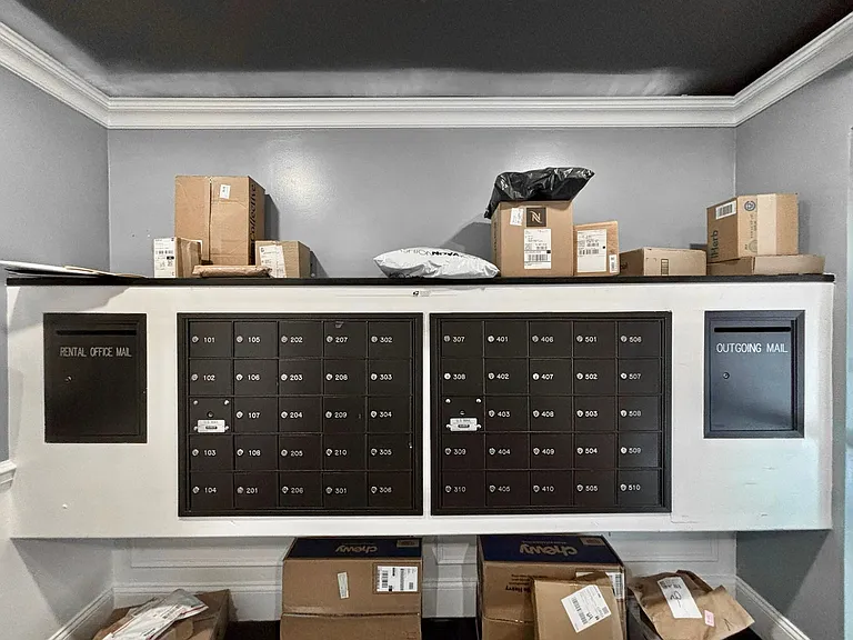 520 Rentals — Photo 8