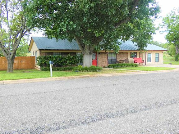 2nd image of 714 Flag Creek Dr