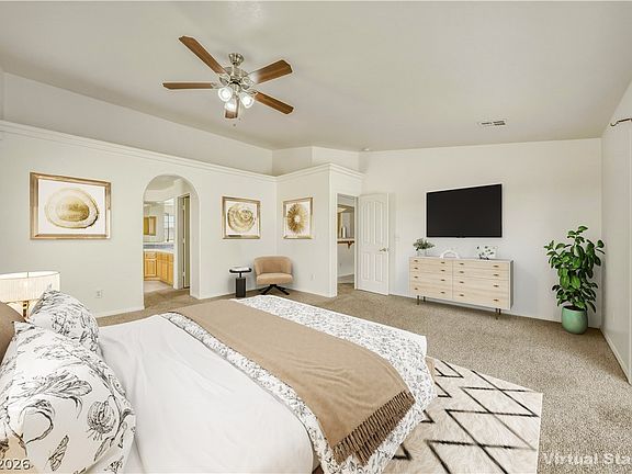 4th image of 3581 Margarita Ave