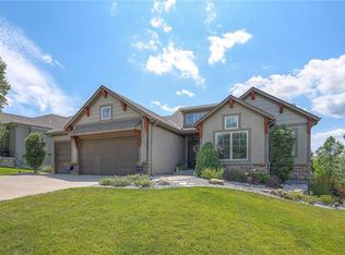 9408 Pinnacle St, Lenexa, KS 66220