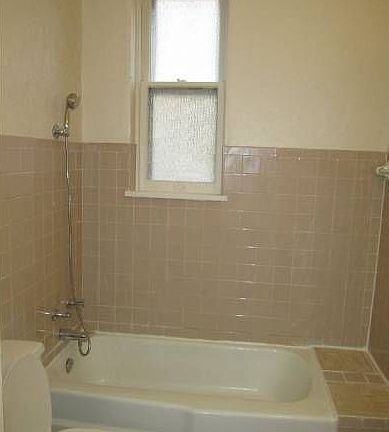4th image of 4102 Michigan Ave