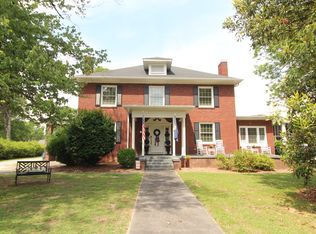 204 Kings Mountain St, Clover, SC 29710