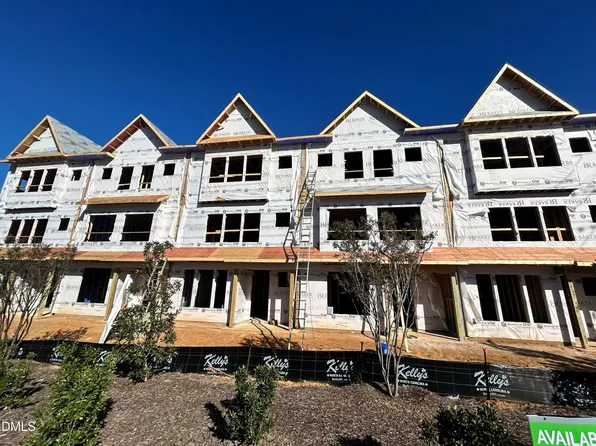 3154 James Slaughter Rd, Fuquay Varina, NC 27526