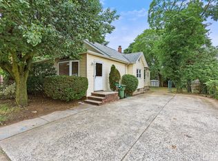 402 Washington Rd, Sayreville, NJ 08872