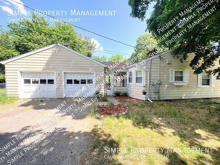1st image of 3337 Newcastle Dr SE