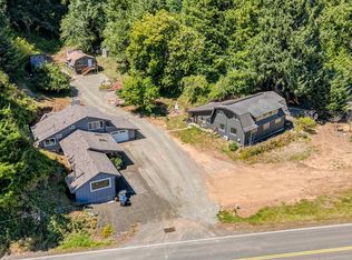1995 N Bayview Rd, Waldport, OR 97394