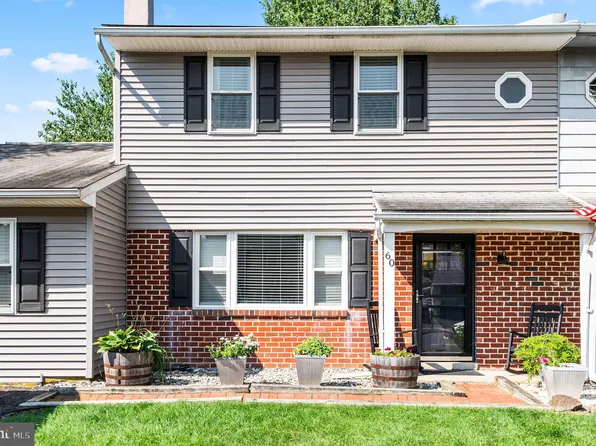 60 Essex Ct, Quakertown, PA 18951