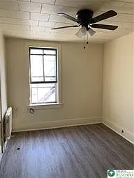 1 bed, 1.0 bath, 450 sqft, $1,200 — Photo 4