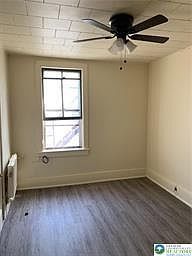 4th image of 12 Pennsylvania Ave #10