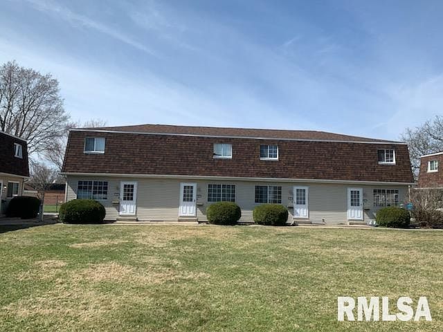 60 S Pleasant Ave Galesburg Il 61401 Mls Ca1007024 Zillow