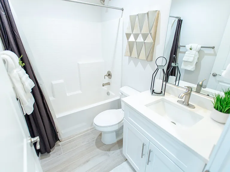 3148 N 37th St #2 — Photo 9