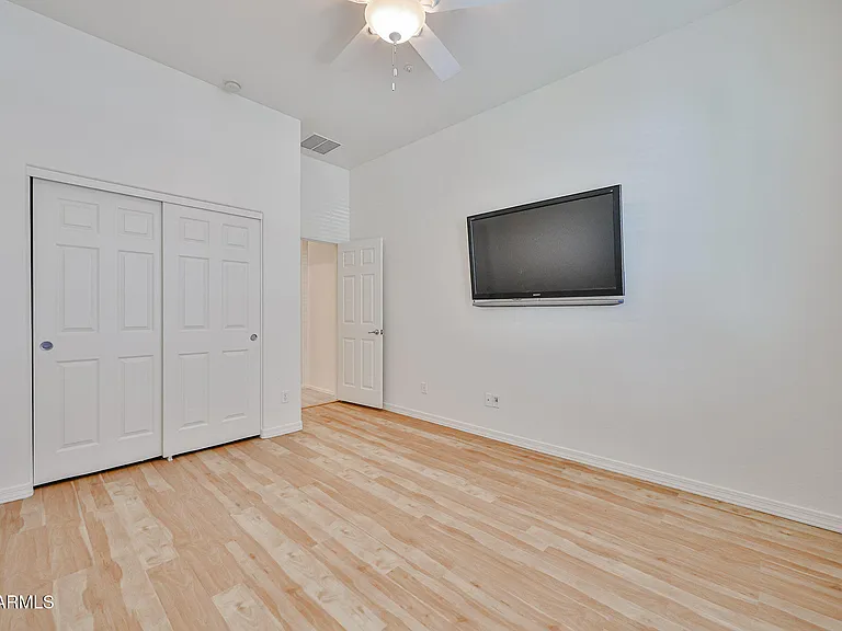 30870 N 125th Dr — Photo 18