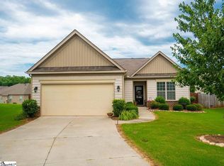 6 Straiharn Pl, Simpsonville, SC 29680