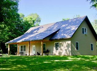 3677 Milligan Hill Rd, Alto Pass, IL 62905