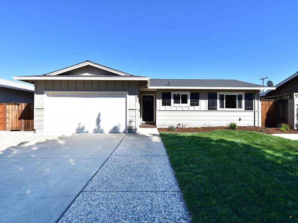 1st image of 2082 Limewood Dr