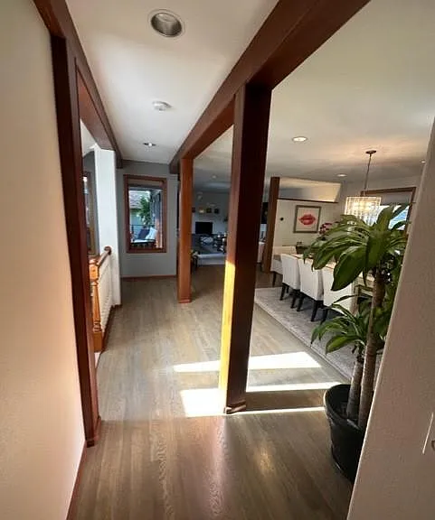 11128 NE 37th Ct — Photo 6