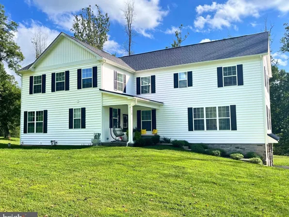 120 Ivy Mills Rd, Glen Mills, PA 19342