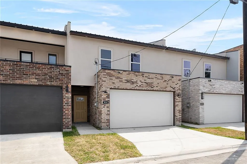 3 bed, 2.5 bath, 1780 sqft, $1,600 — Photo 1