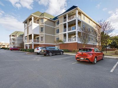 2421 Ocean Shore Cres APT 401, Virginia Beach, VA, 23451