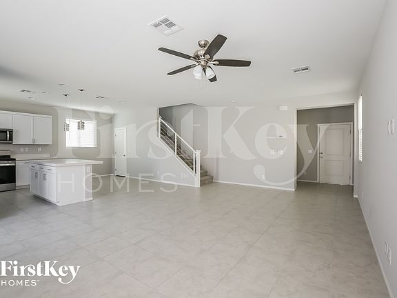 4th image of 5724 Salt Rock St