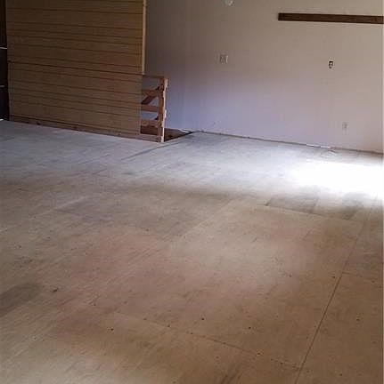 3rd image of 17150 Gar Hwy