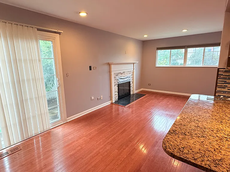 272 Le Parc Cir — Photo 8