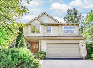 2489 Wydown Ln, Aurora, IL 60502