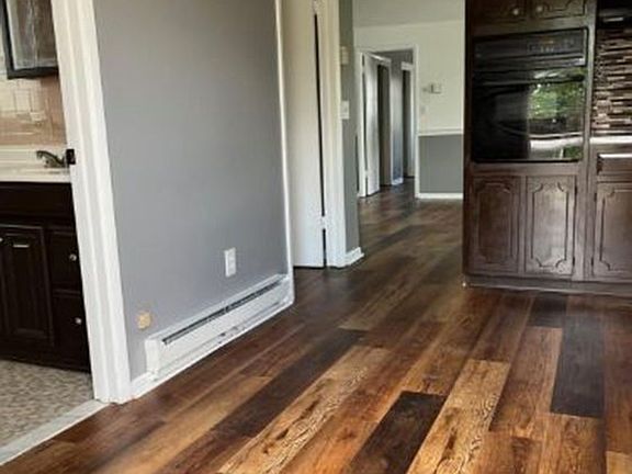 5th image of 34 Hart St